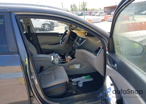 2018 Hyundai Tucson Sel z USA, uszkodzony, nr VIN KM8J33A49JU615148